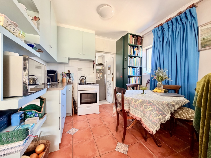 2 Bedroom Property for Sale in Sandbaai Western Cape